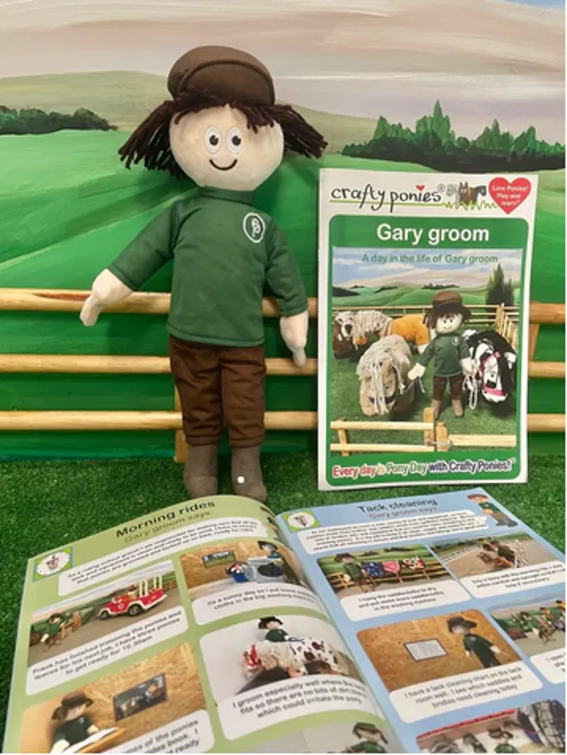 Crafty Ponies Gary Groom With Book